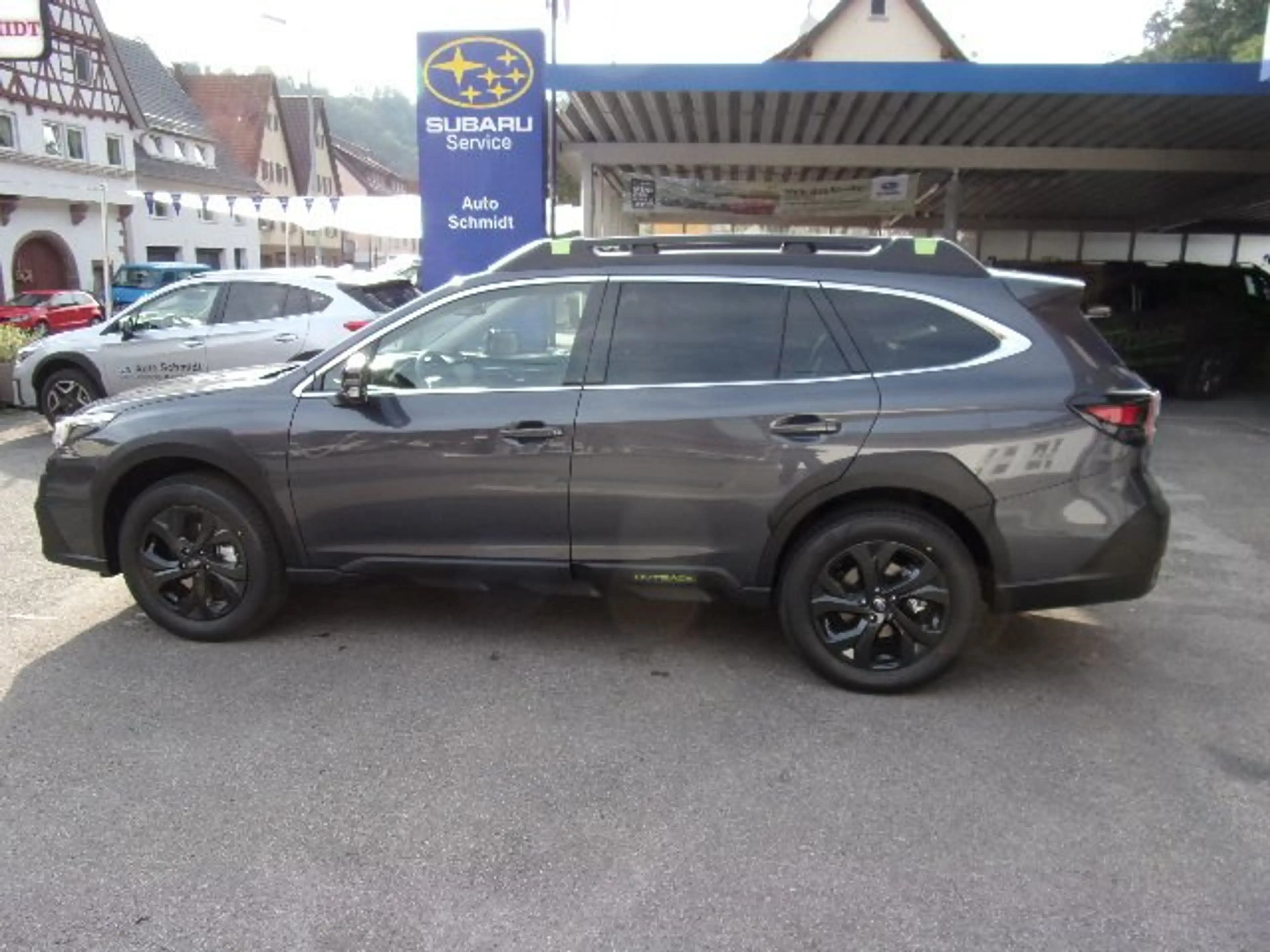 Subaru OUTBACK Outback 2.5i Lineartronic Exclusive Cross Vorlauf — photo 2