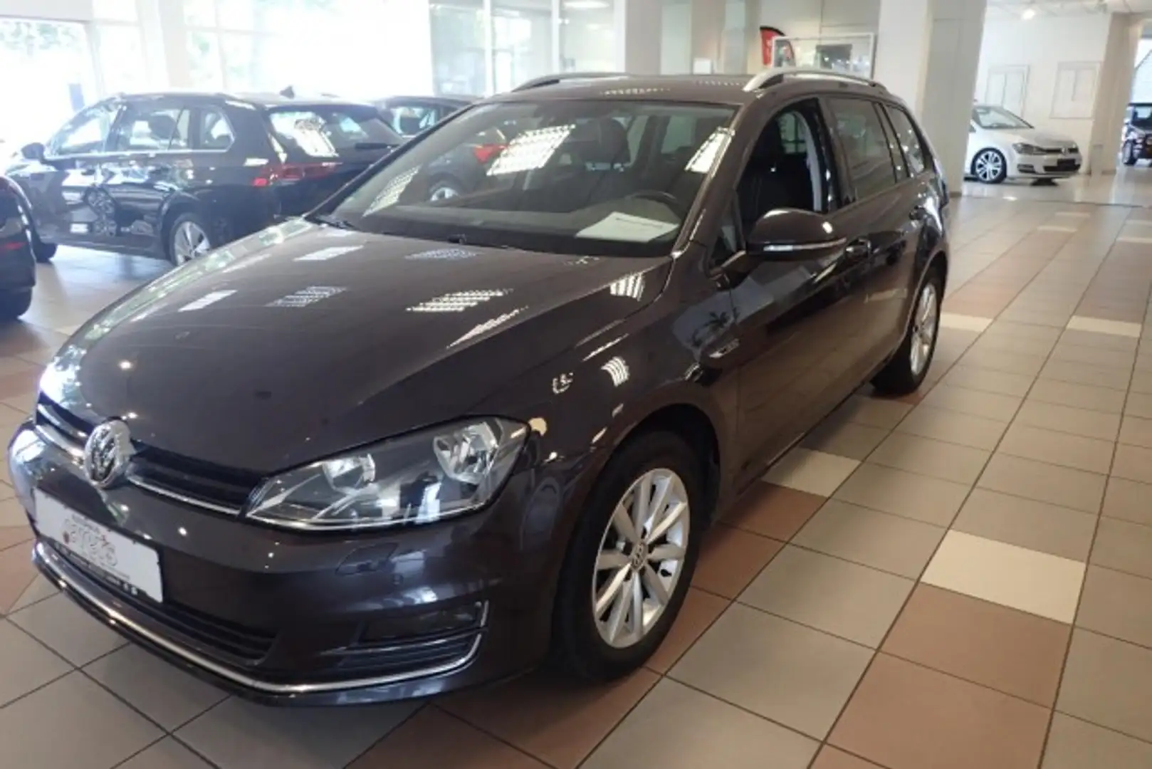 Volkswagen Golf Variant Lounge 1,6 TDI 1.HAND WINTERPAKET Klima Grau - 1