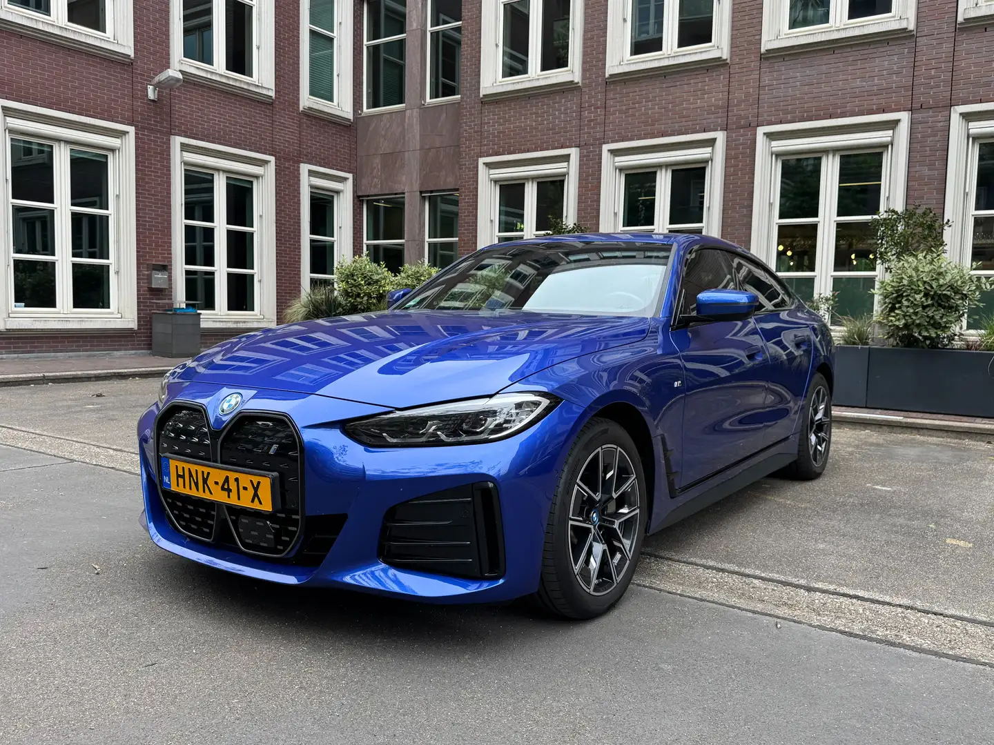 BMW i4 eDrive40 M Modrá - 1