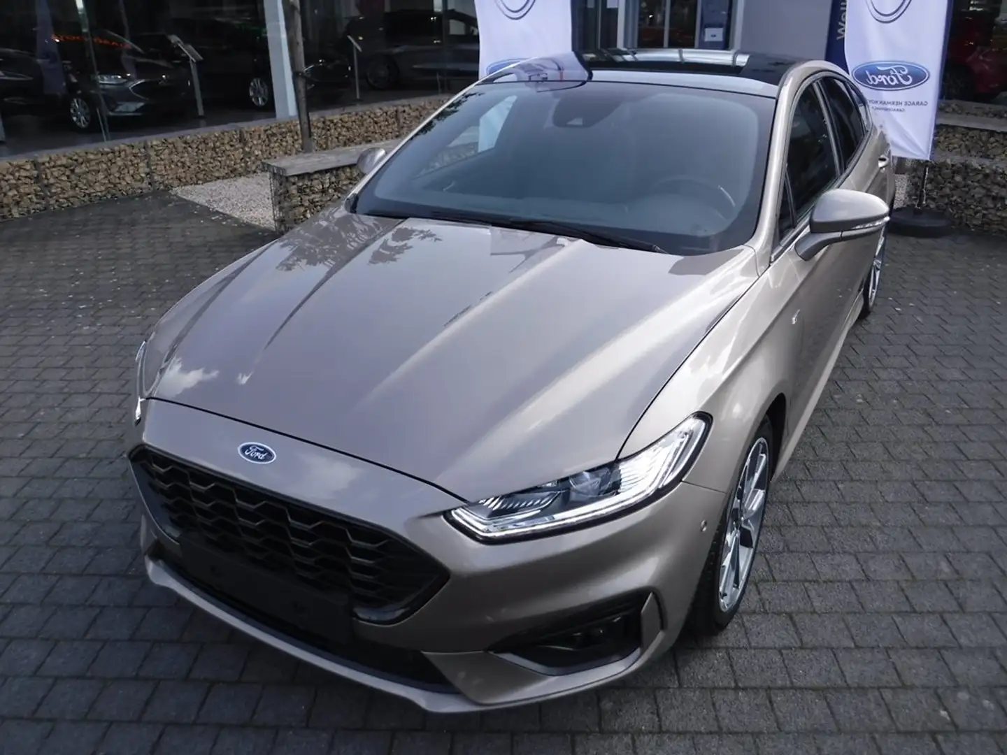 Ford Mondeo Grijs - 1