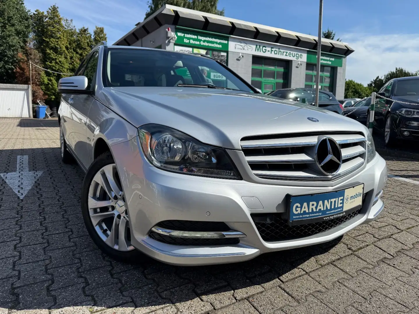 Mercedes-Benz C 180 T AVANTGARDE COMMAND AUTOM. FACELIFT Argent - 1