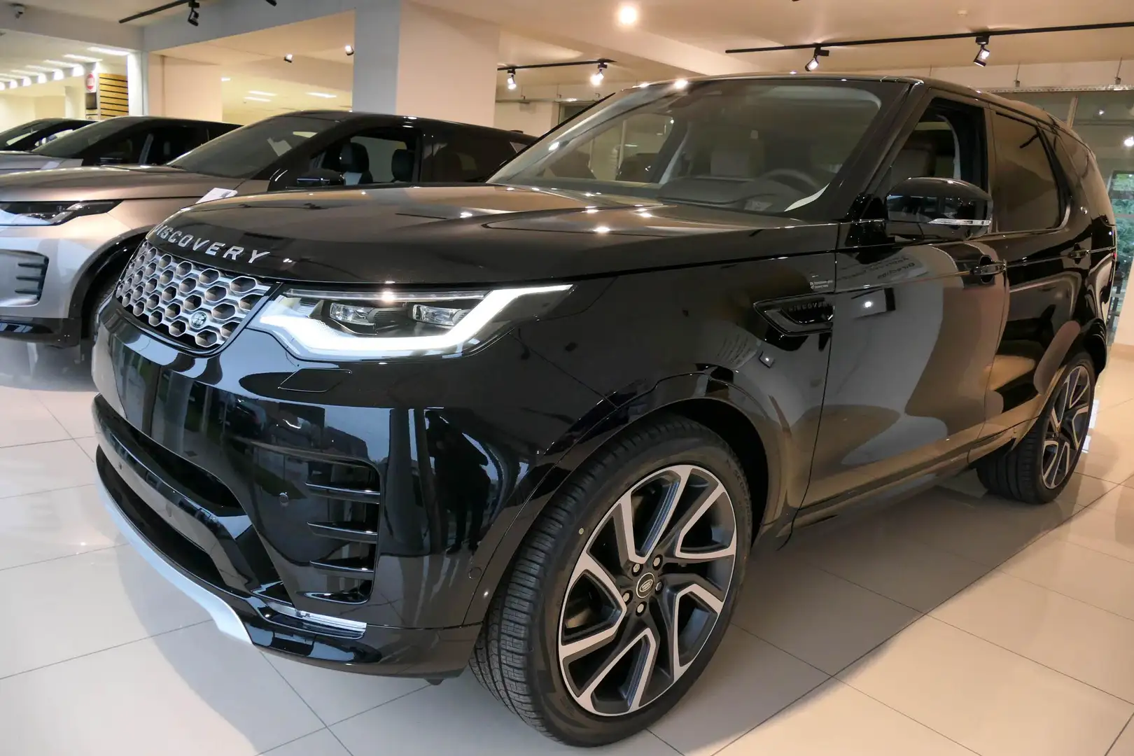 Land Rover Discovery D350 35th Anniversary Edition Чорний - 2