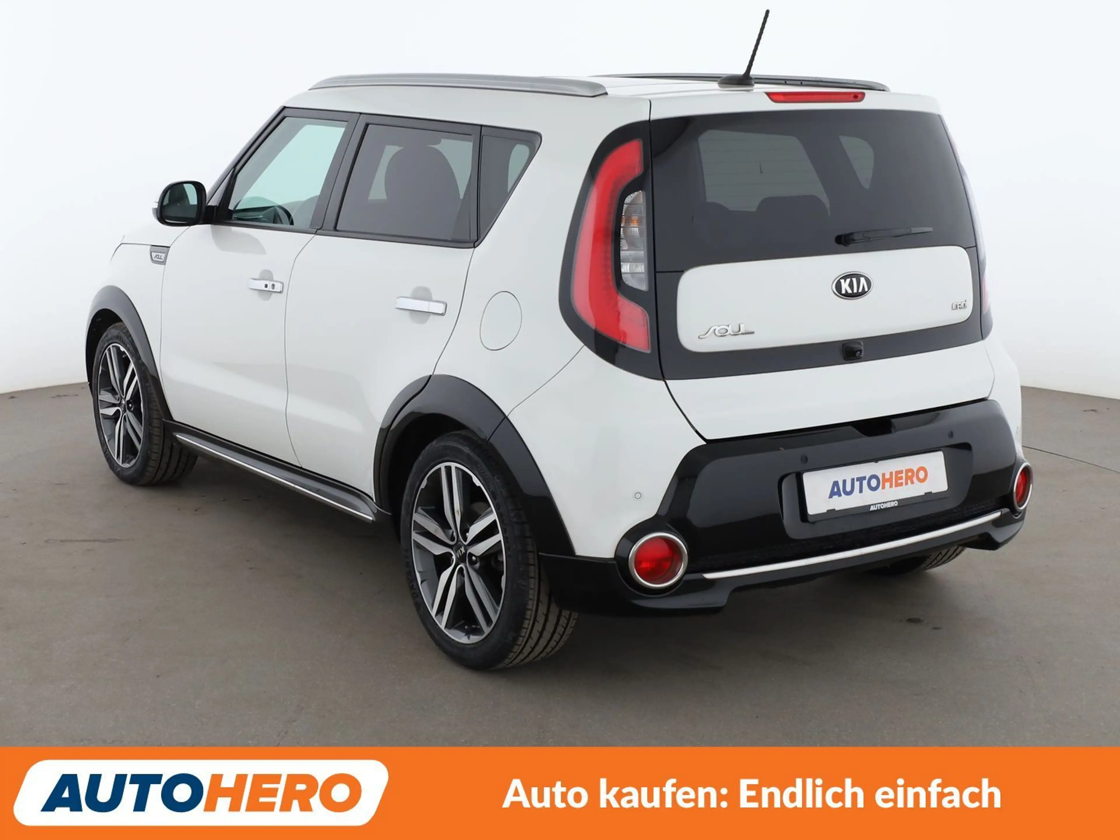 Kia Soul 1.6 CRDi Spirit Aut.*NAVI*TEMPO*CAM*PDC*SHZ*KLIMA* — photo 4