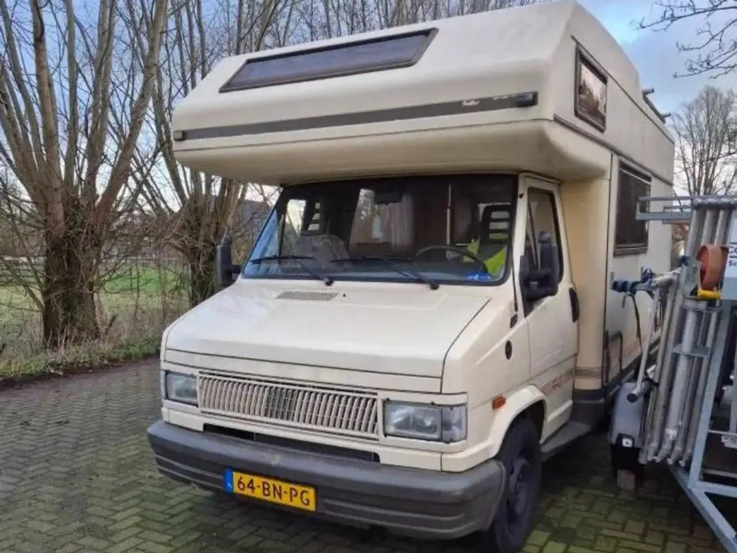 Fiat Camper Bej - 1