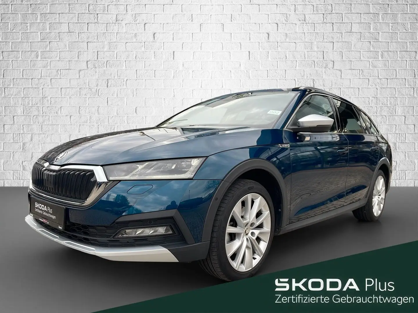 Skoda Octavia Combi 2.0 TDI DSG 4x4-Scout Standh. AHK Bleu - 1