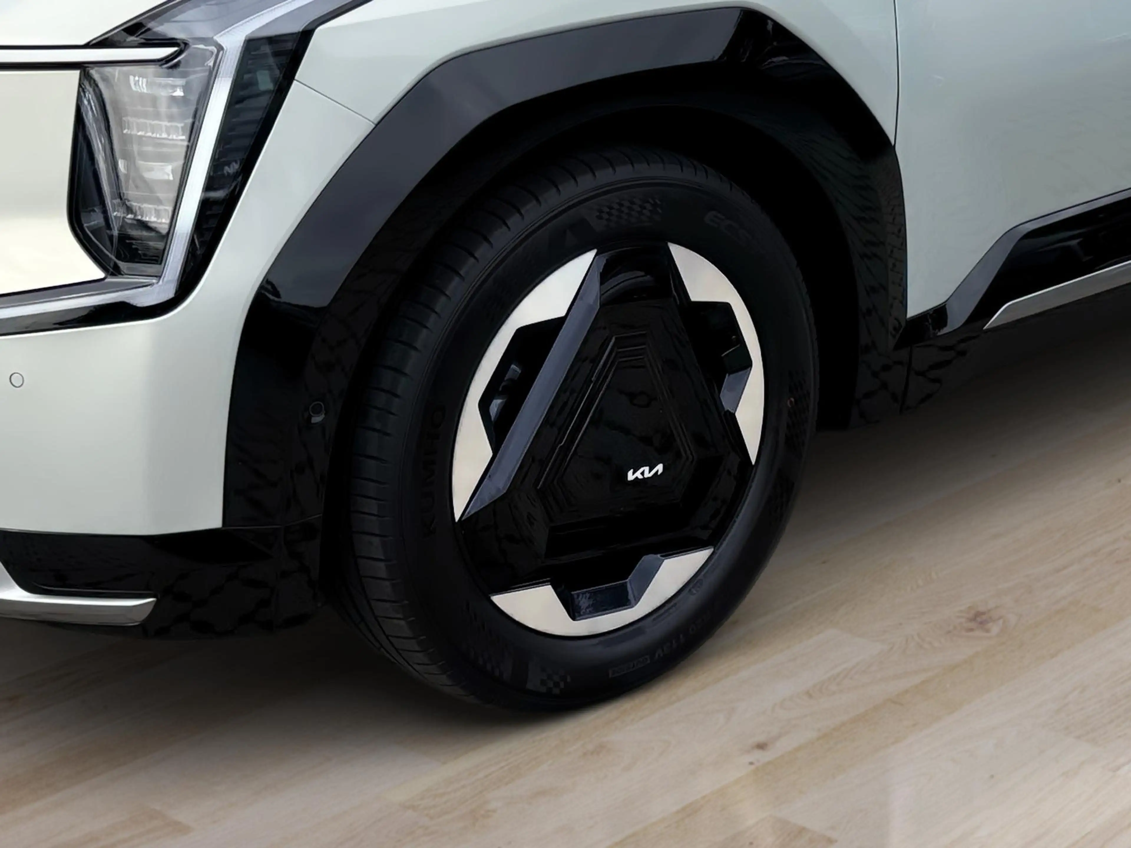 Kia EV9 99,8 kWh RWD Business Plus + Premium Pack - 7PL — photo 4