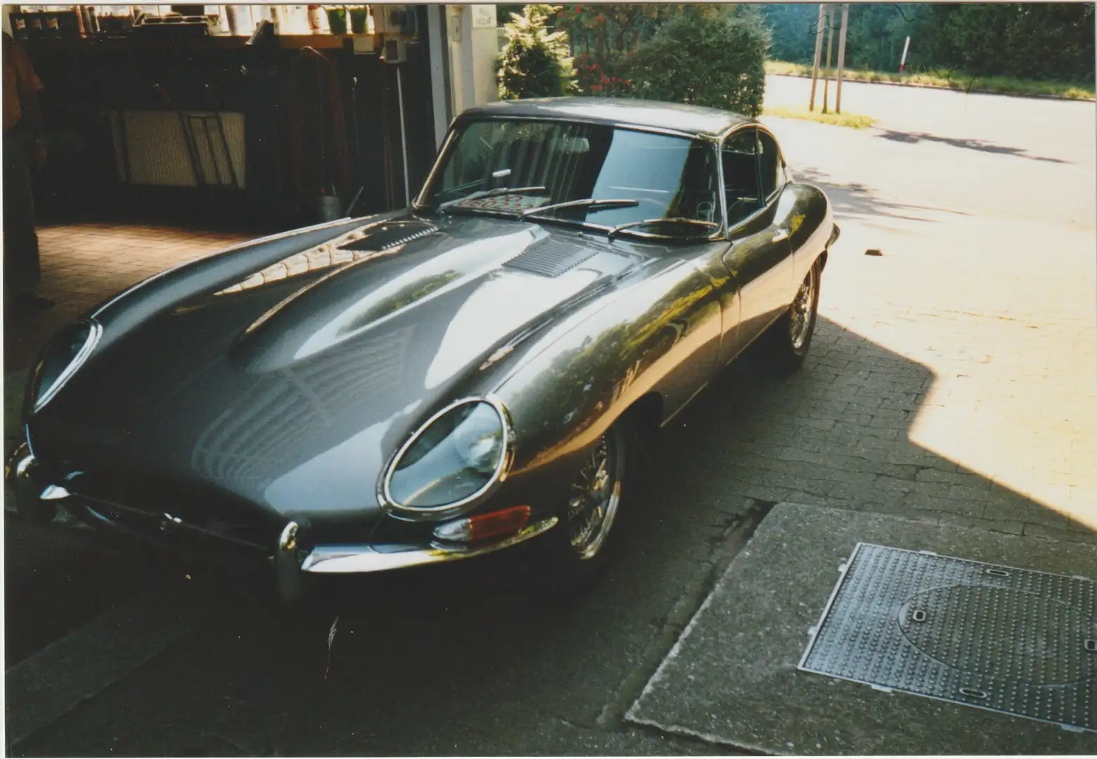 Jaguar E-Type Oltimer zelena - 2