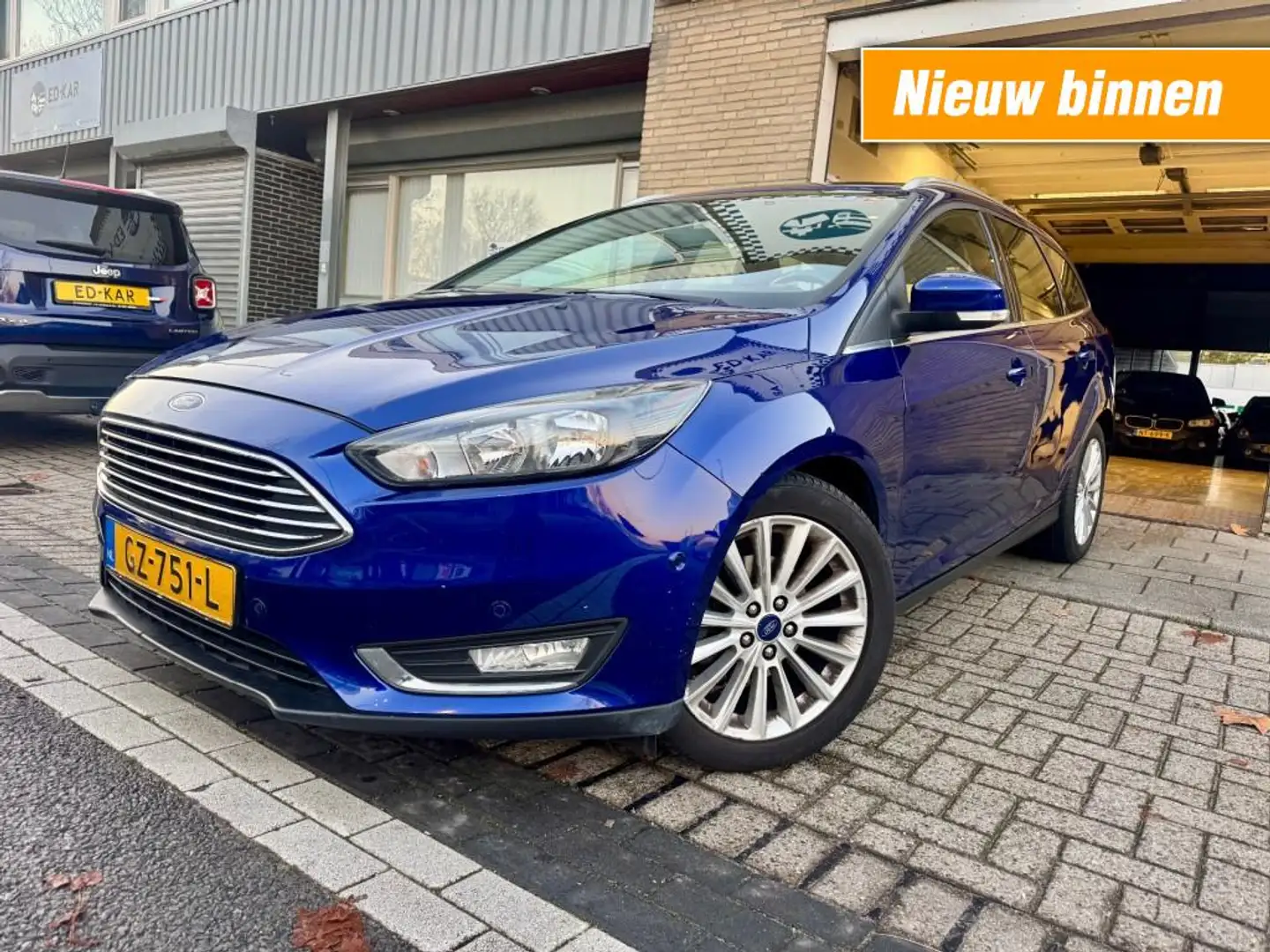 Ford Focus 1.0 Titanium Edition CLIMA PARKASSIST NAP APK Blauw - 1
