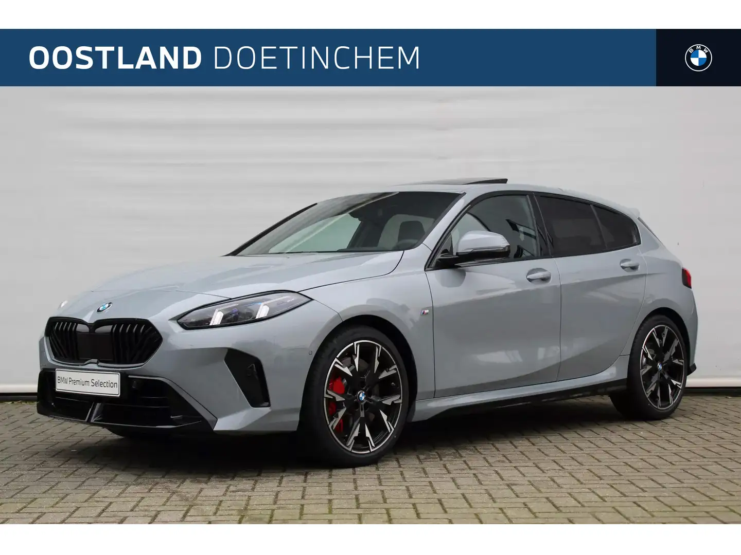 BMW 120 1 Serie High Executive M Sport Automaat / Panorama Grijs - 1