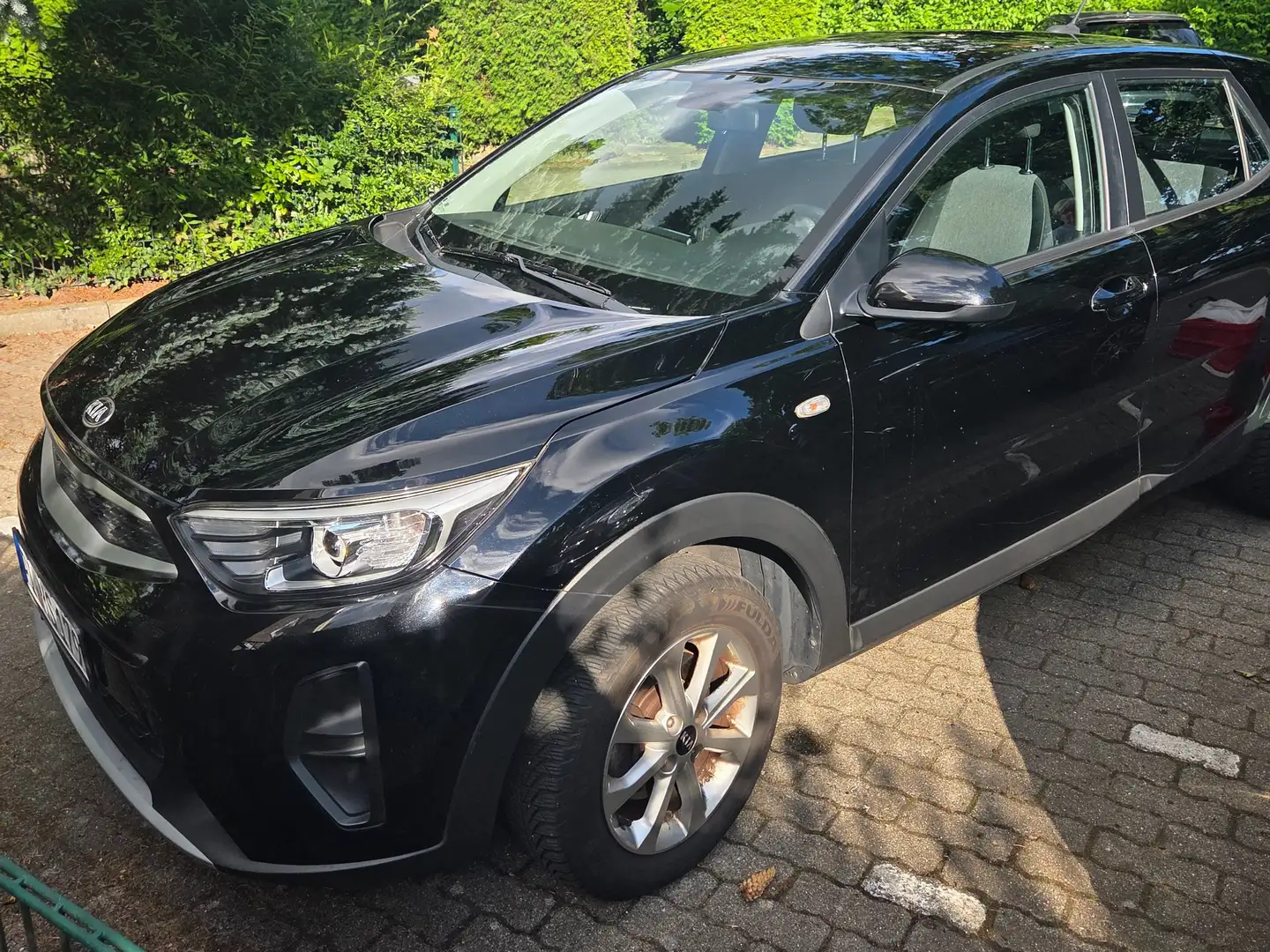 Kia Stonic Stonic 1.2 Edition 7 Schwarz - 1