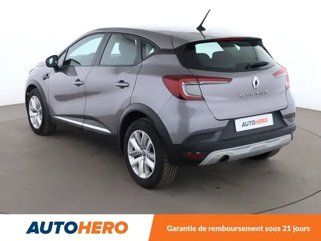 Renault Captur view 4
