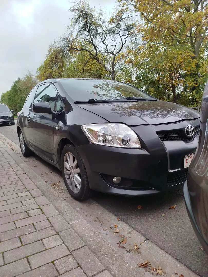 Toyota Auris 1.4i VVT-i 16v Luna - 1