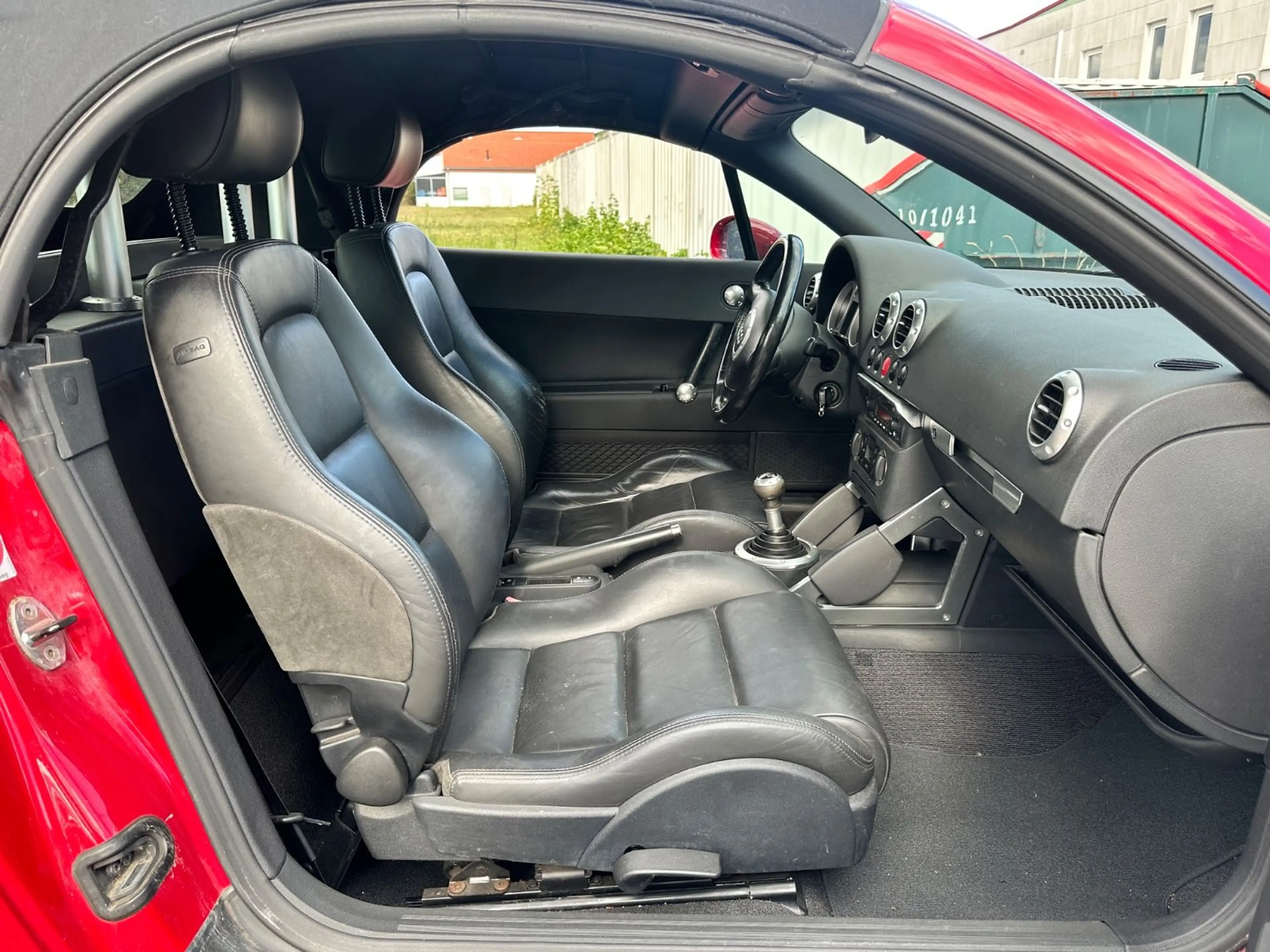 Audi TT Roadster 1.8T * Sehr-Gepflegt * 2.Hand * — photo 9