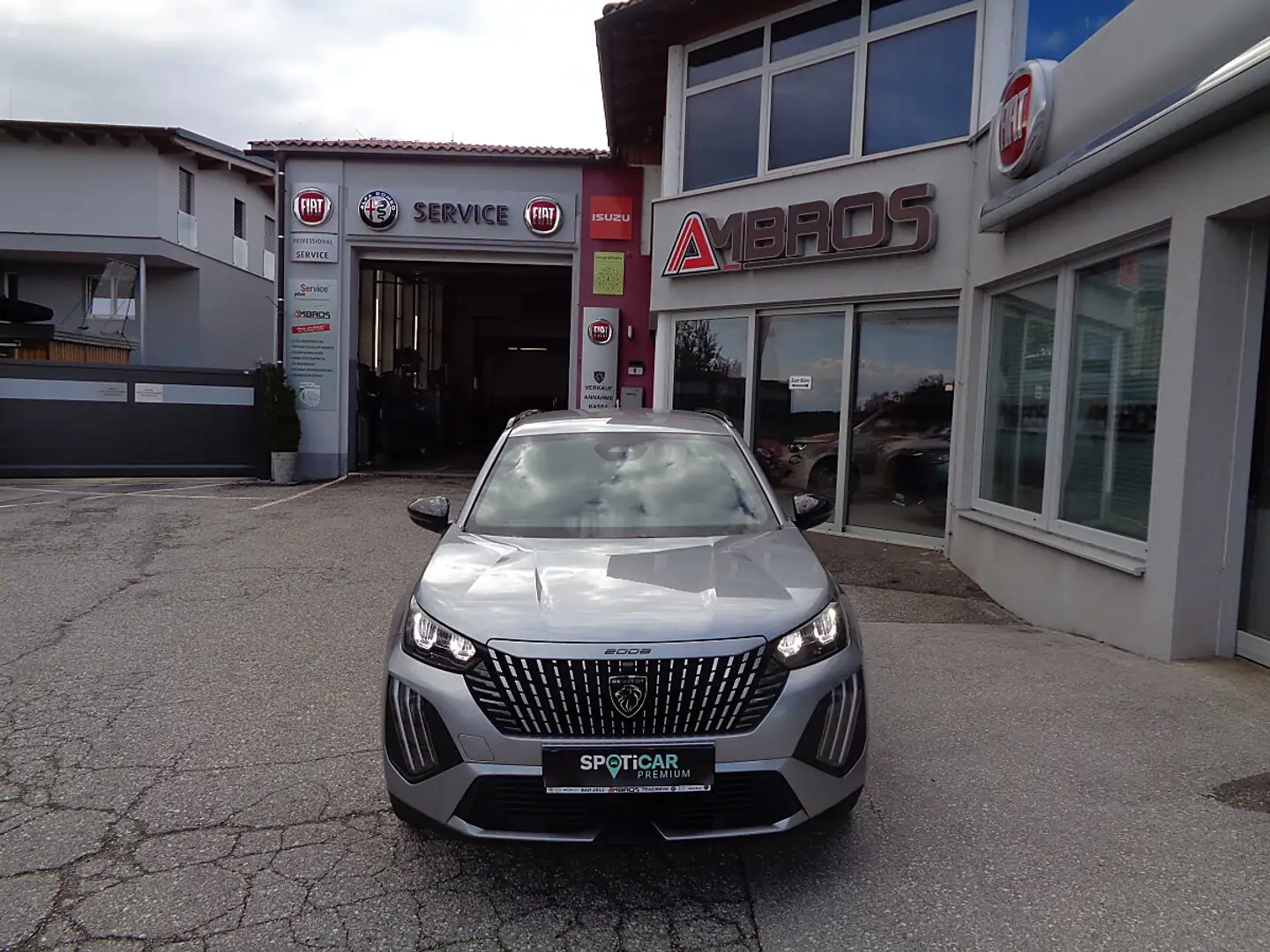 Peugeot 2008 Hybrid 145 PS AUTOMATIK Allure LED NAVI 360 GRA... Grau - 1