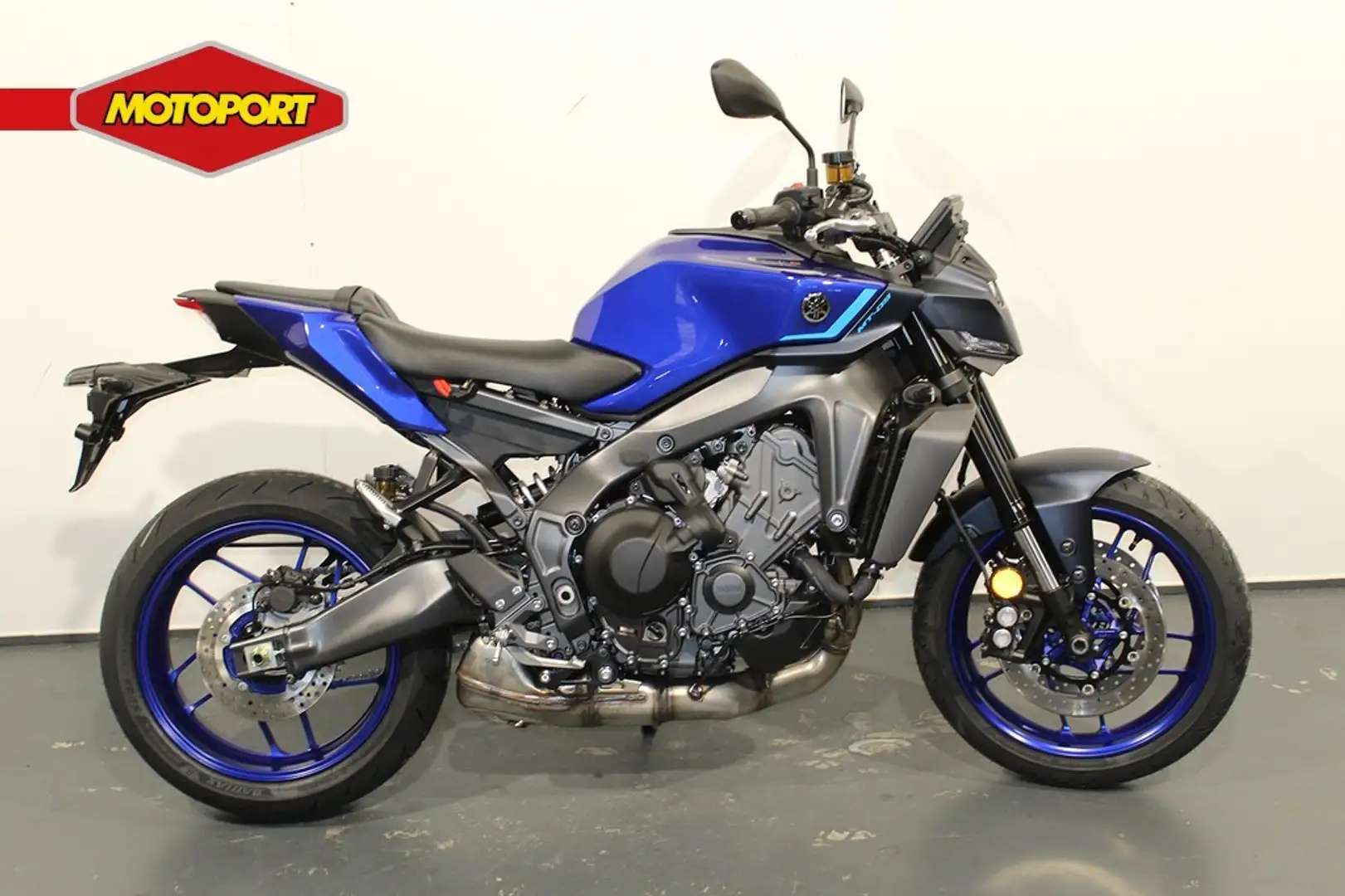 Yamaha MT-09 Y-AMT Azul - 1