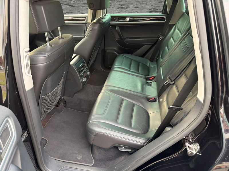 Volkswagen Touareg 3.0 V6 TDI Tiptronic /AHK/Kamera/3.5t — photo 15