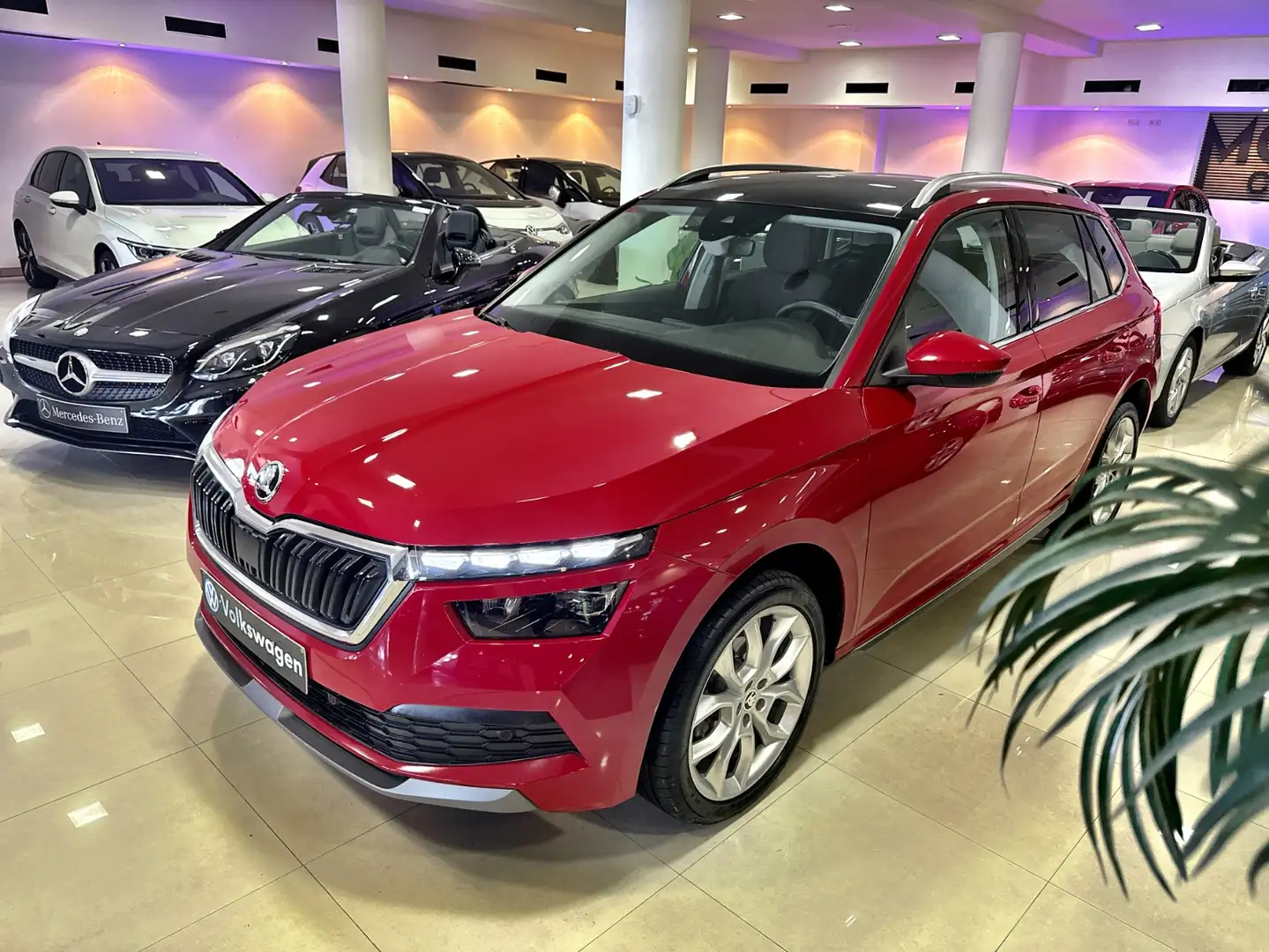 Skoda Kamiq 1.0 TSI Style 81kW DSG Rood - 1