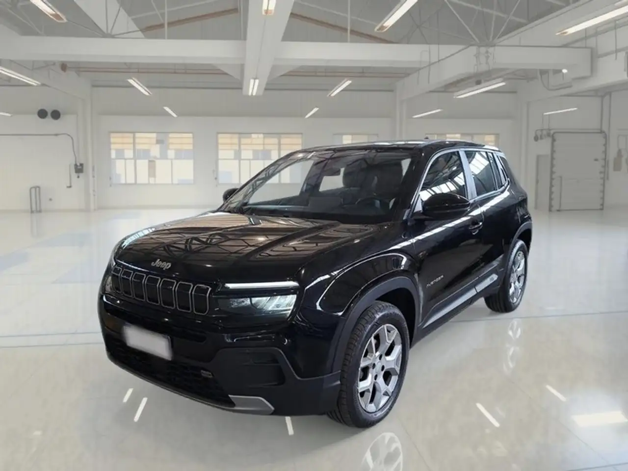 Jeep Avenger 1.2 TURBO ALTITUDE SUV — photo 1 of 11