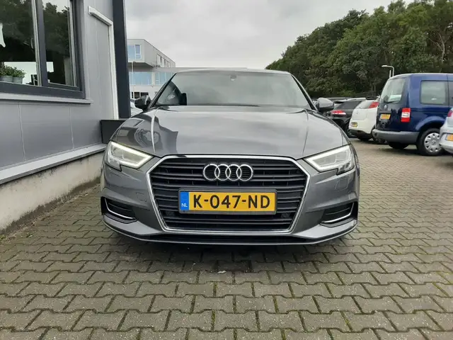 Audi A3 view 3
