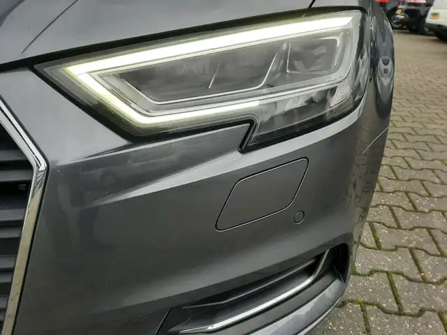 Audi A3 view 4