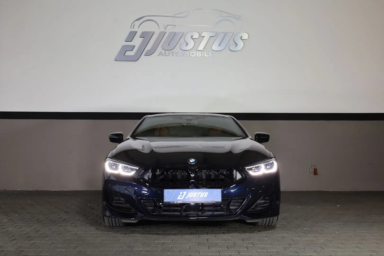 BMW 840 i xDrive Coupé/360*/HUD/LASER/H&K/APPLE/R19 Schwarz - 2