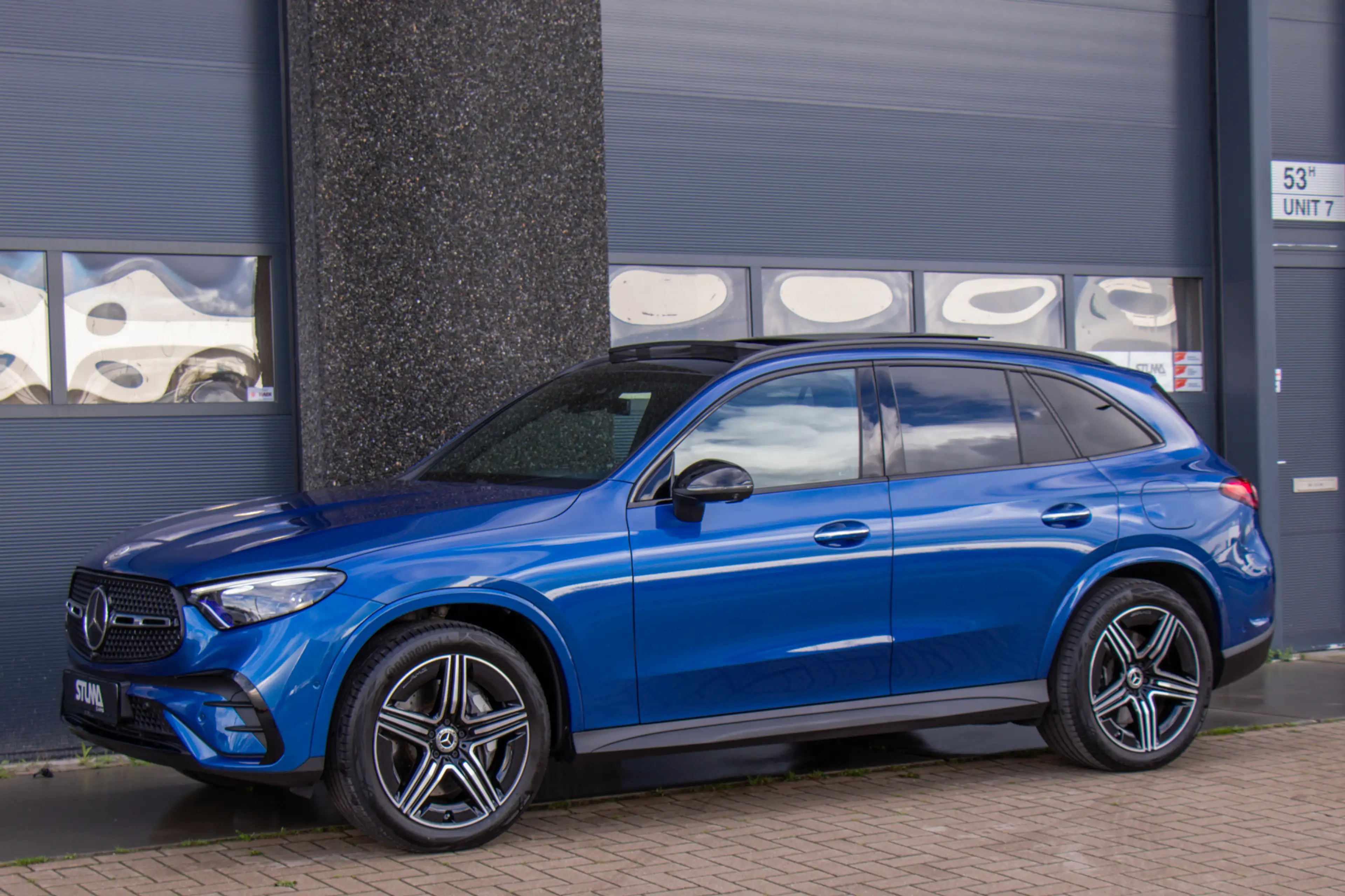 Mercedes-Benz GLC 400 400e 4MATIC AMG Line | Pano | 360 | Burmester | Sf — photo 2