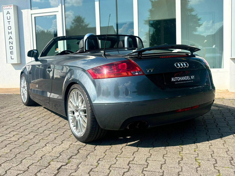 Audi TT Audi TT 2.0 TFSI Roadster, S-line plus, 19-Zoll, Leder, Xenon — photo 9