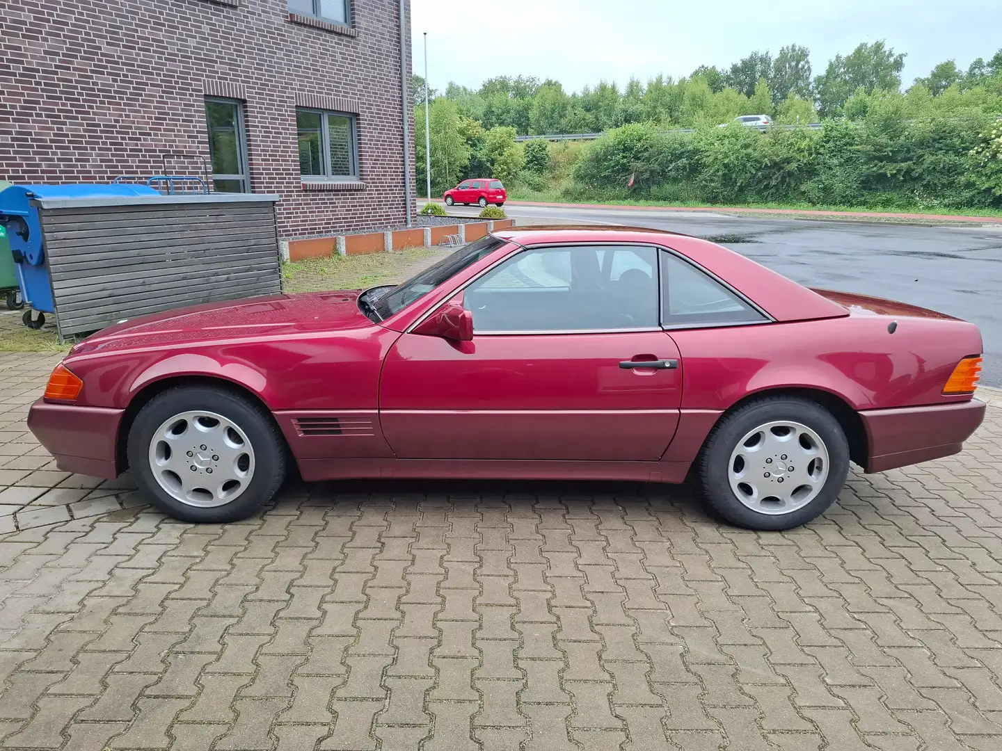 Mercedes-Benz SL 300 SL-Klasse Rouge - 1