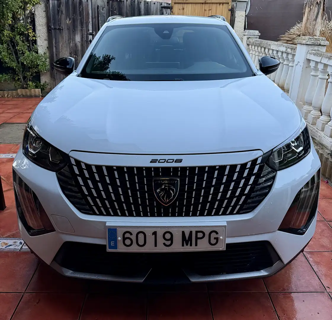 Peugeot 2008 1.2 PureTech S&S Allure 100 - 1