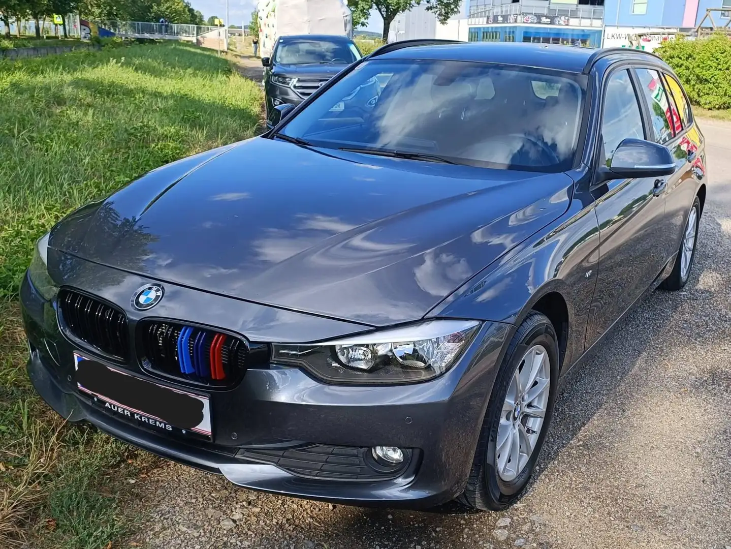 BMW 316 316d Touring Grau - 1