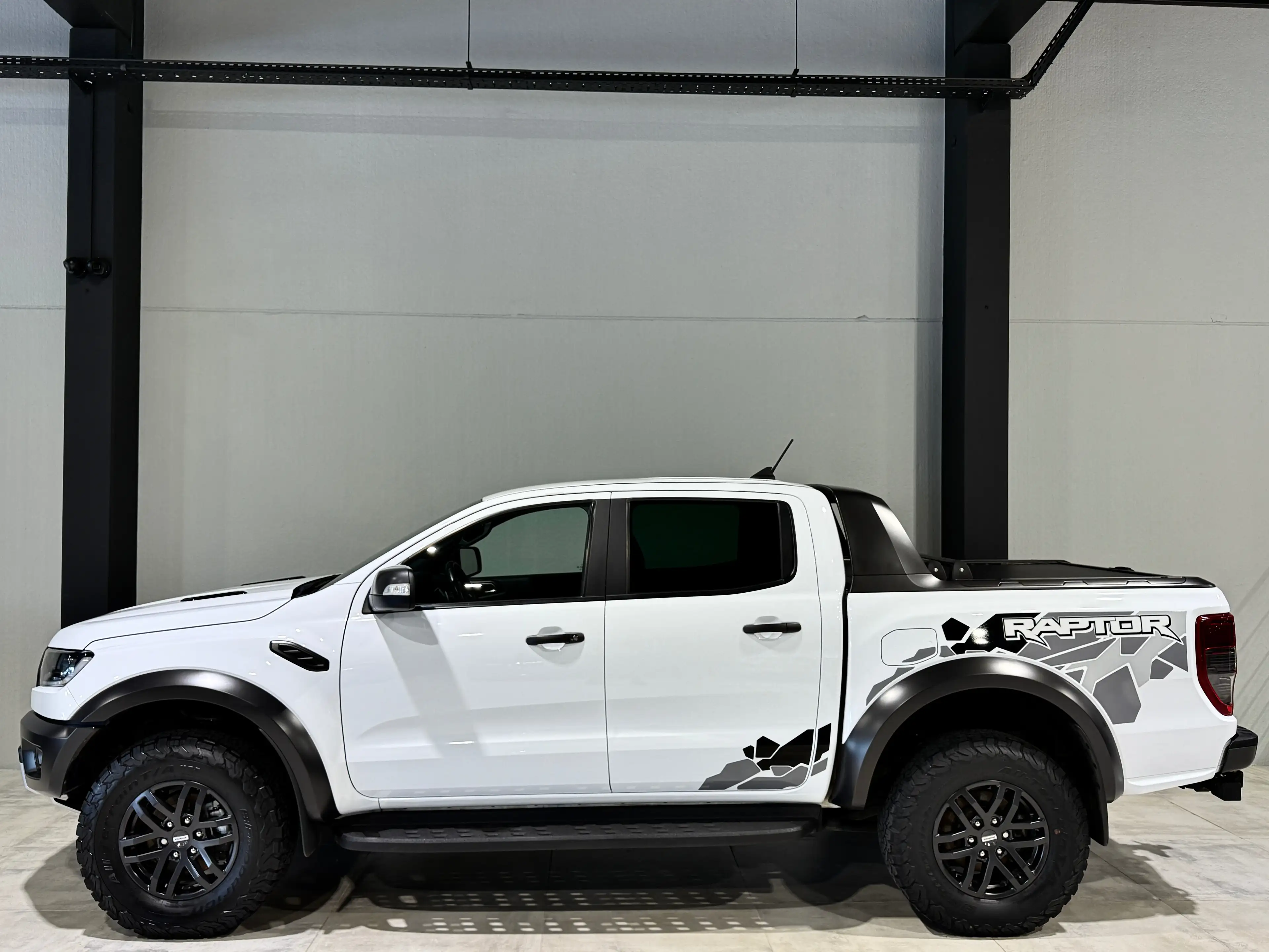 Ford Ranger Raptor 2.0 Bi-TURBO 212CV "1ER MAiN" FULL CARNET FORD " — photo 5