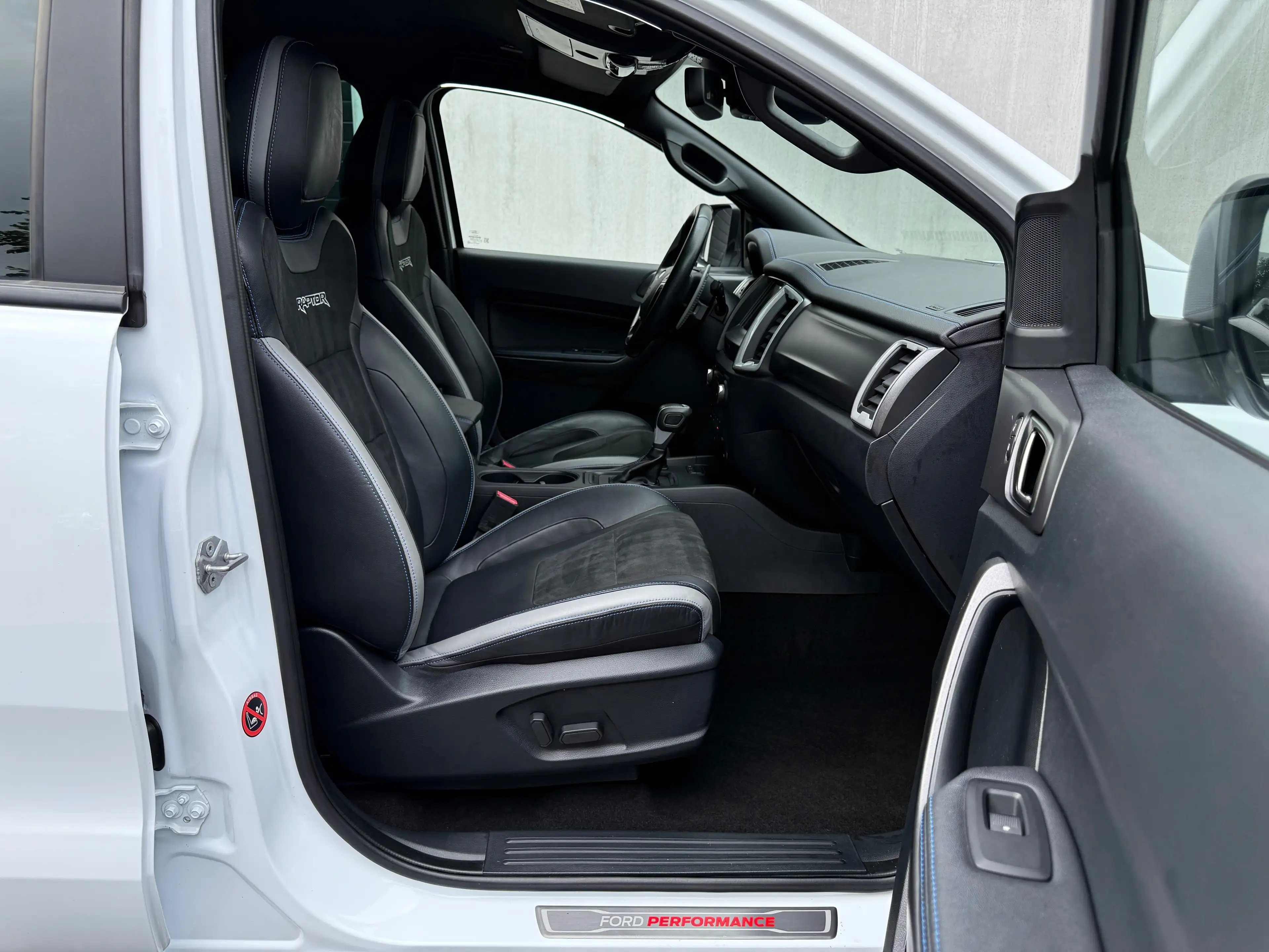 Ford Ranger Raptor 2.0 Bi-TURBO 212CV "1ER MAiN" FULL CARNET FORD " — photo 14