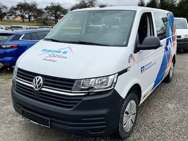 Volkswagen T6.1 Kombi 2.0 TDI Schiebetüren beidseitig 9 SITZE