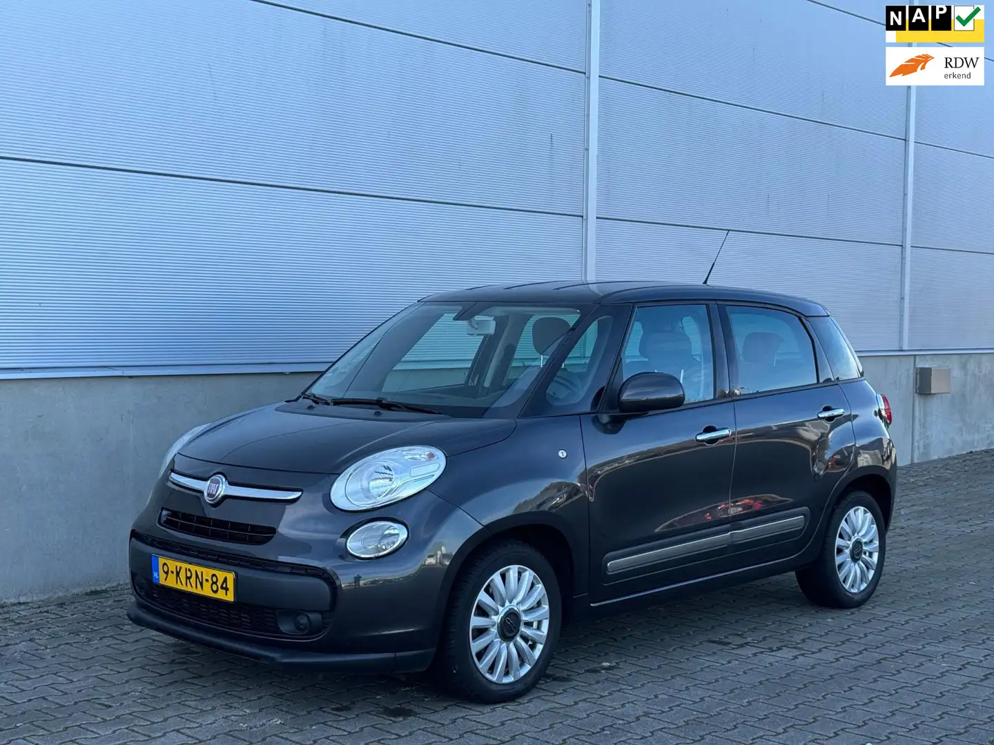 Fiat 500L 0.9 TwinAir Easy Eco AIRCO|CRUISE|LM|TREKHAAK|NAP| Grijs - 1