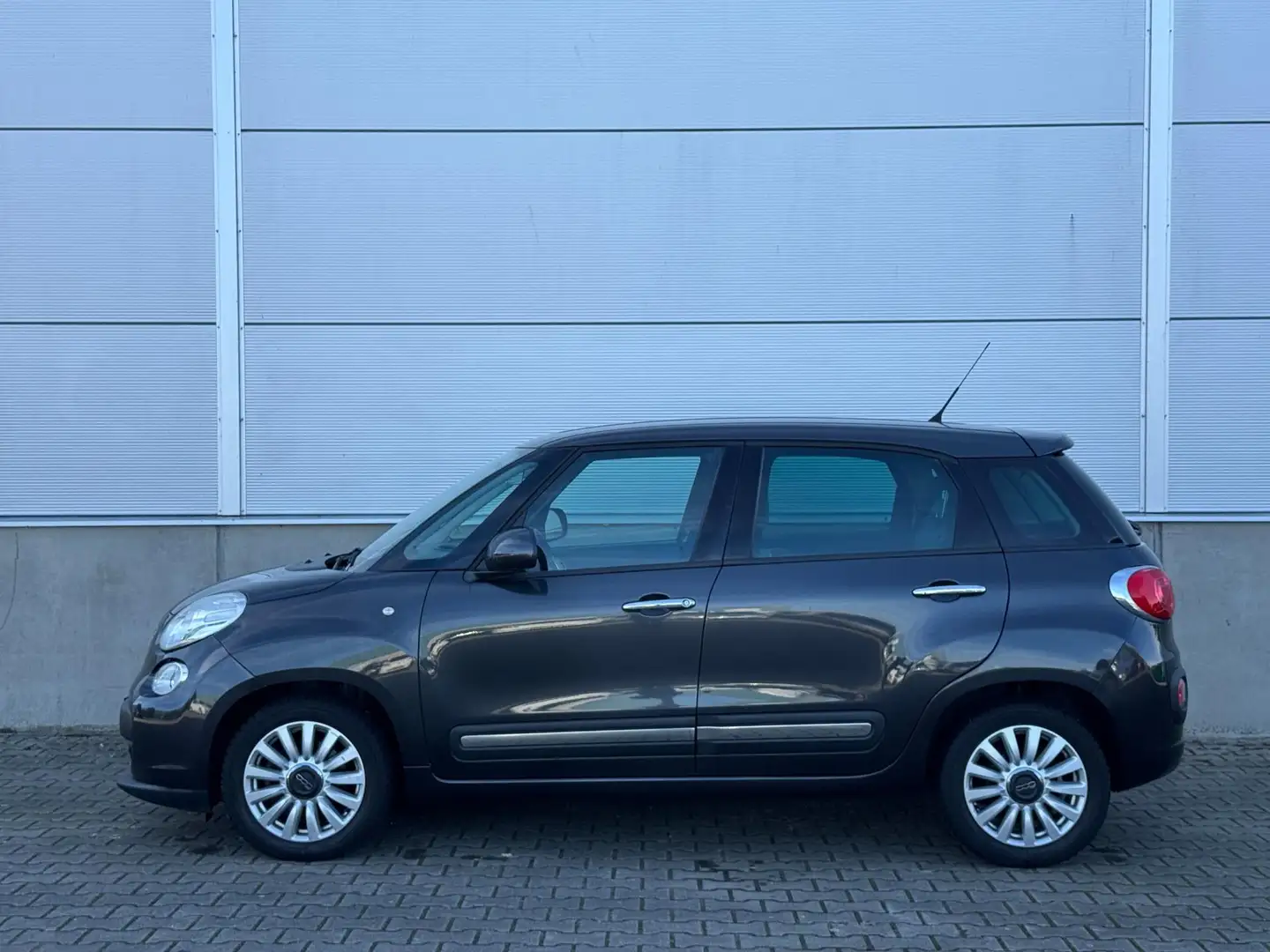 Fiat 500L 0.9 TwinAir Easy Eco AIRCO|CRUISE|LM|TREKHAAK|NAP| Gris - 2