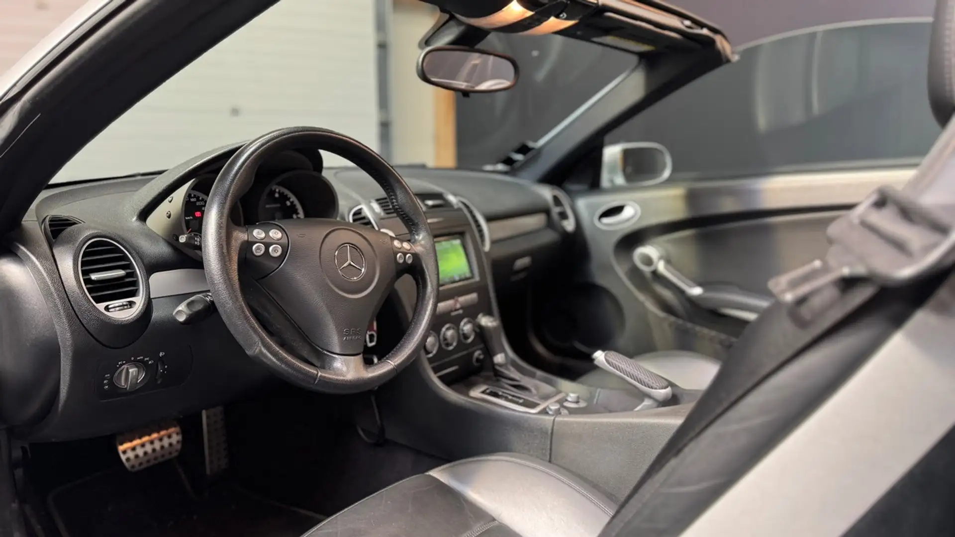 Mercedes-Benz SLK 55 AMG 5.4 i V8 7G-TRONIC Gris - 2