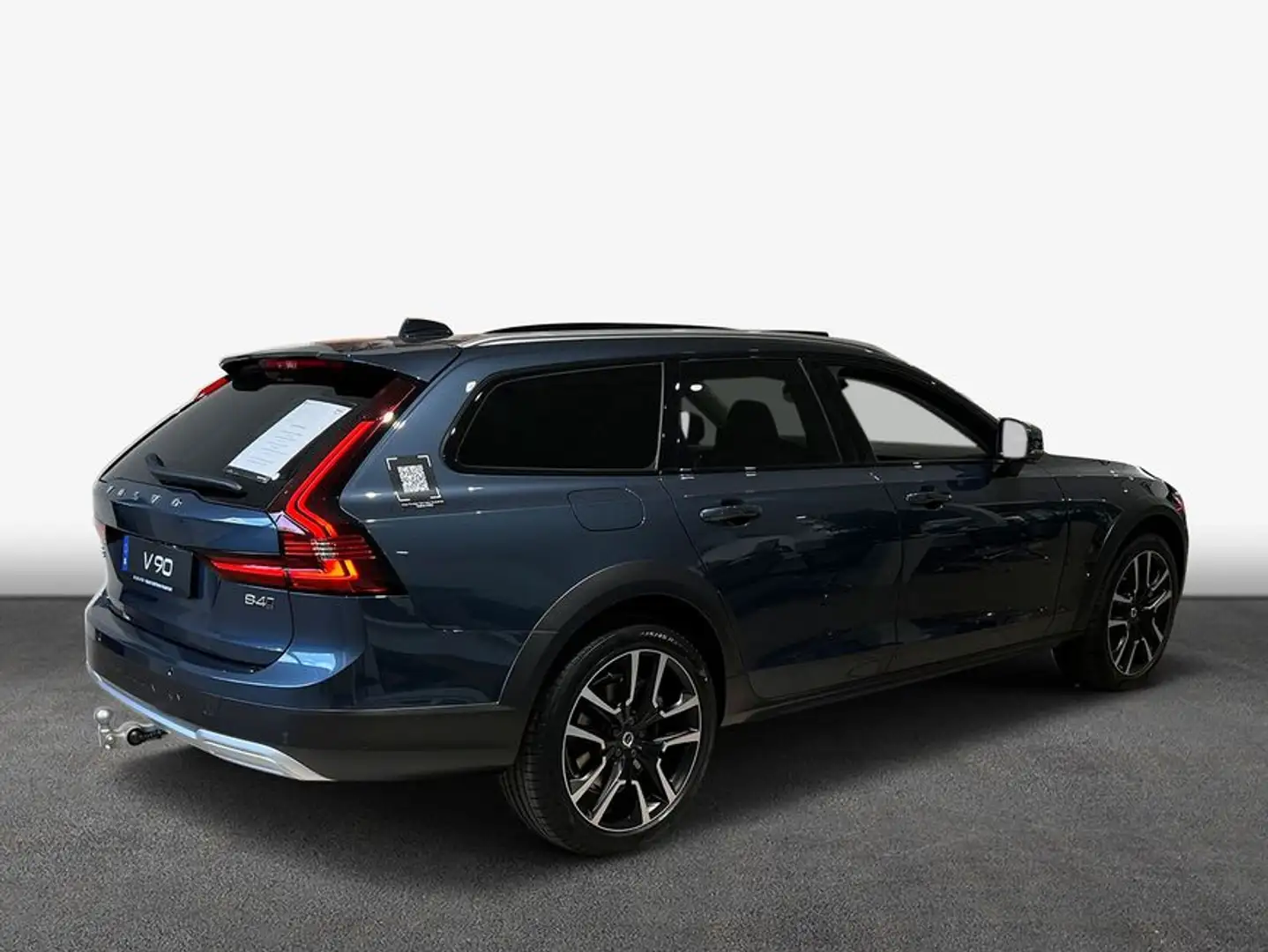 Volvo V90 Cross Country B4 D AWD Plus Синій - 2
