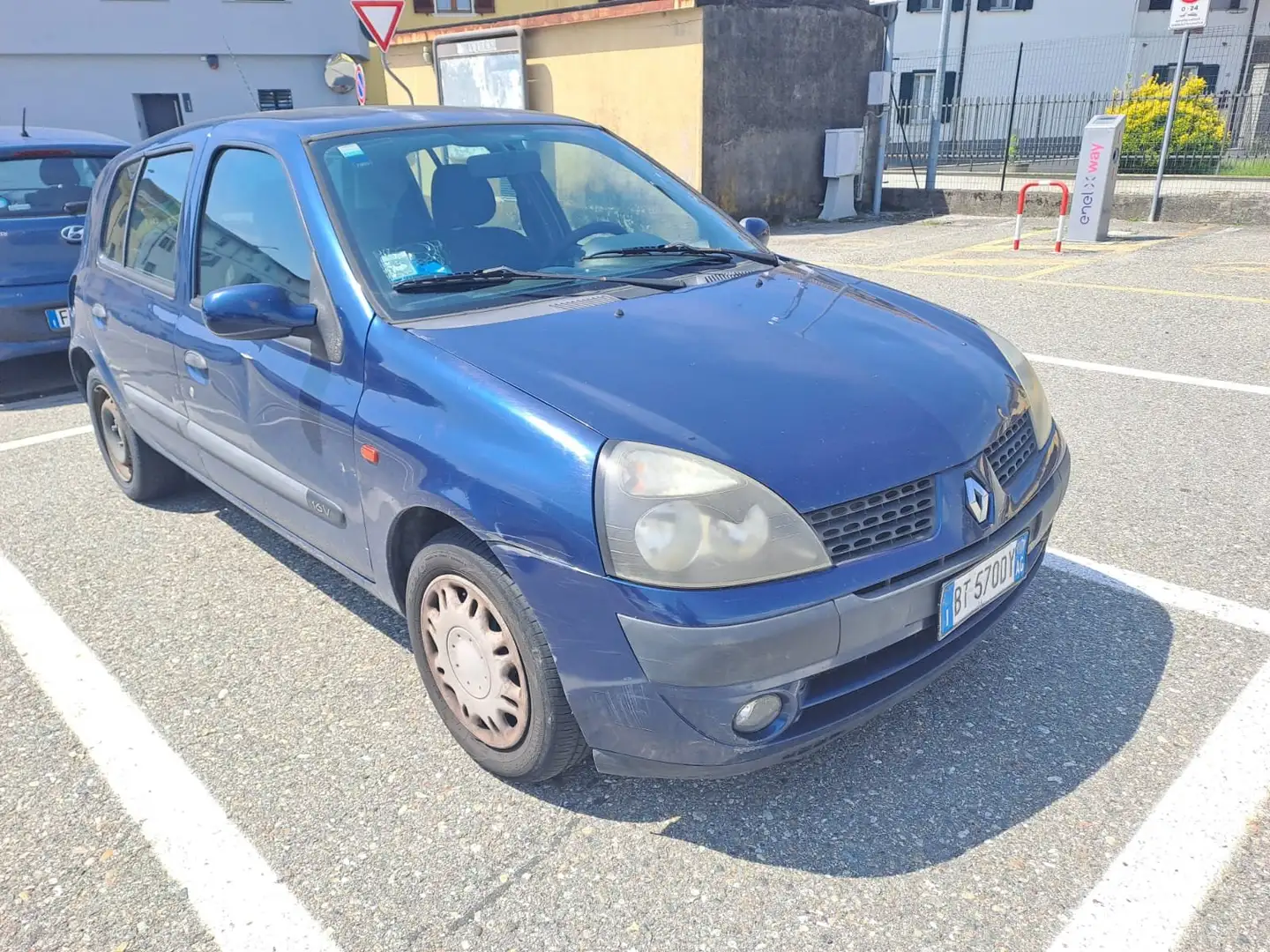 Renault Clio Clio II 2001 5p 1.2 16v Privilege Blu/Azzurro - 1