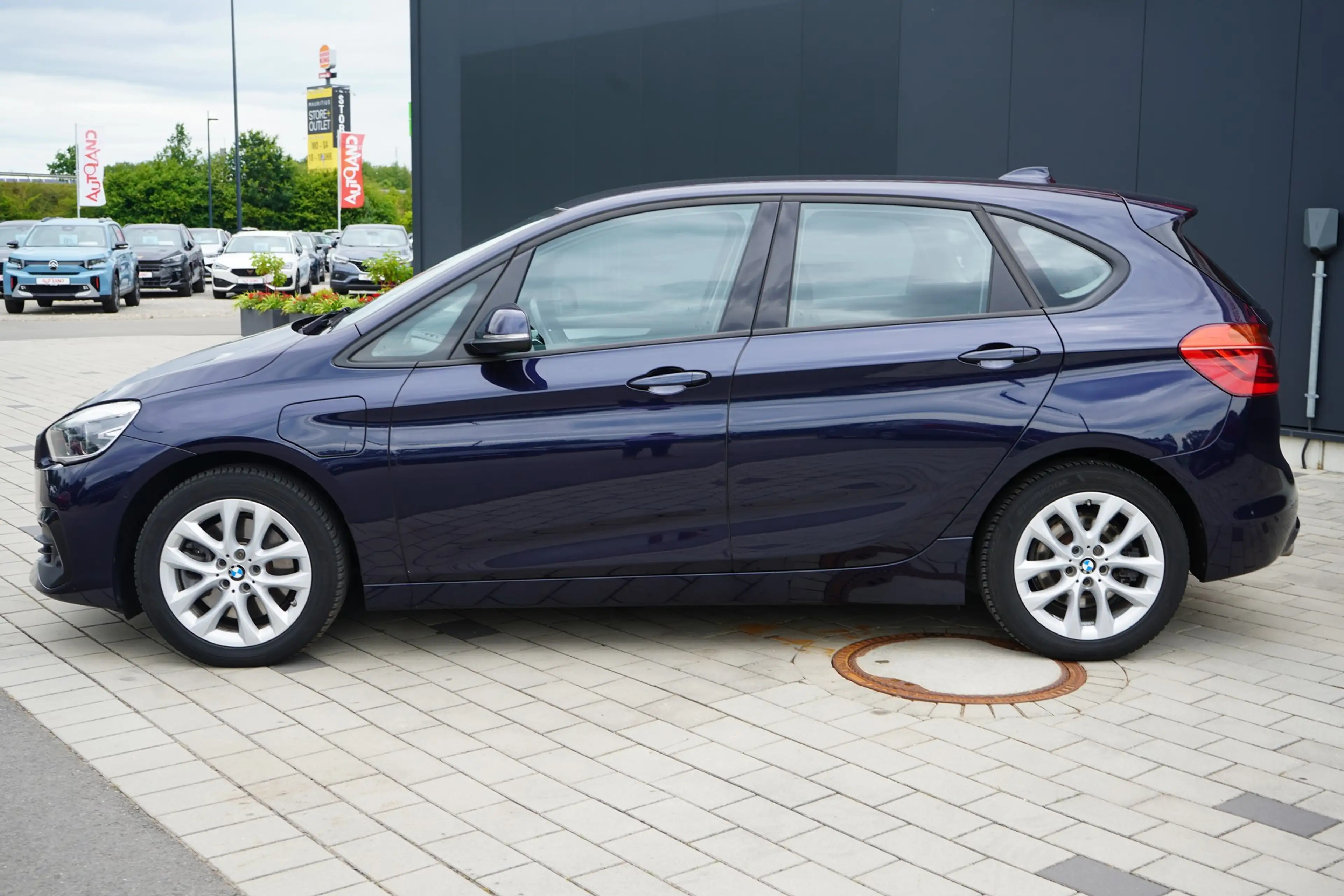 BMW 225 xe LED el. Heckklappe Notbremsassistent — photo 3