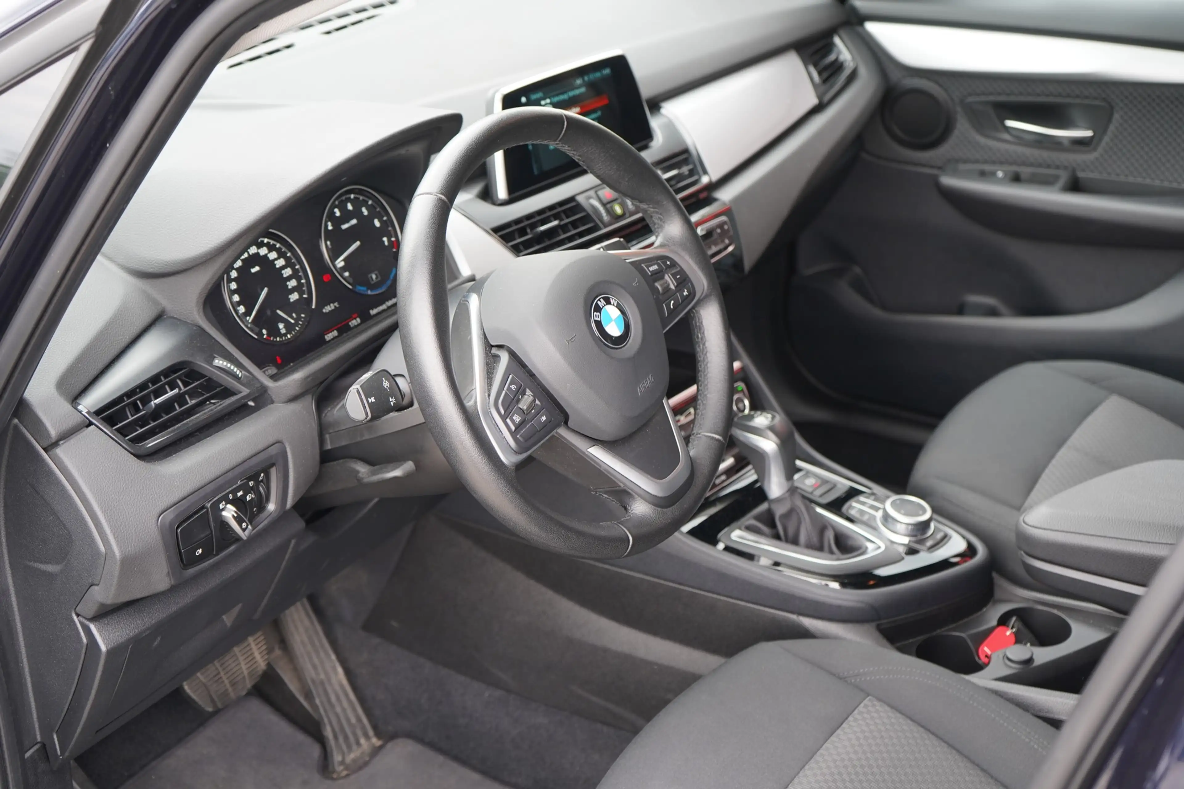 BMW 225 xe LED el. Heckklappe Notbremsassistent — photo 10