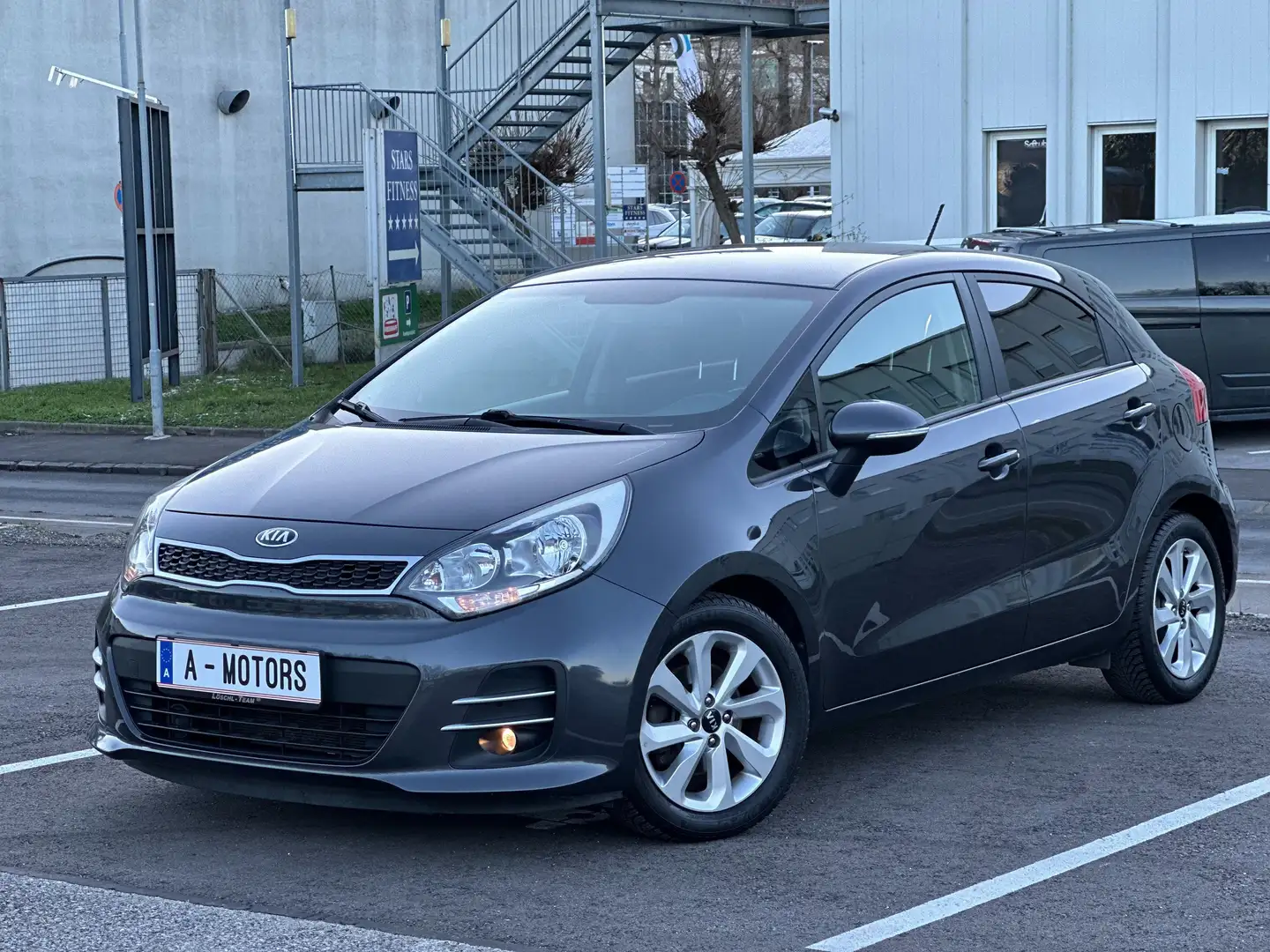 Kia Rio 1,2 MPI Team Austria Edition Grau - 2
