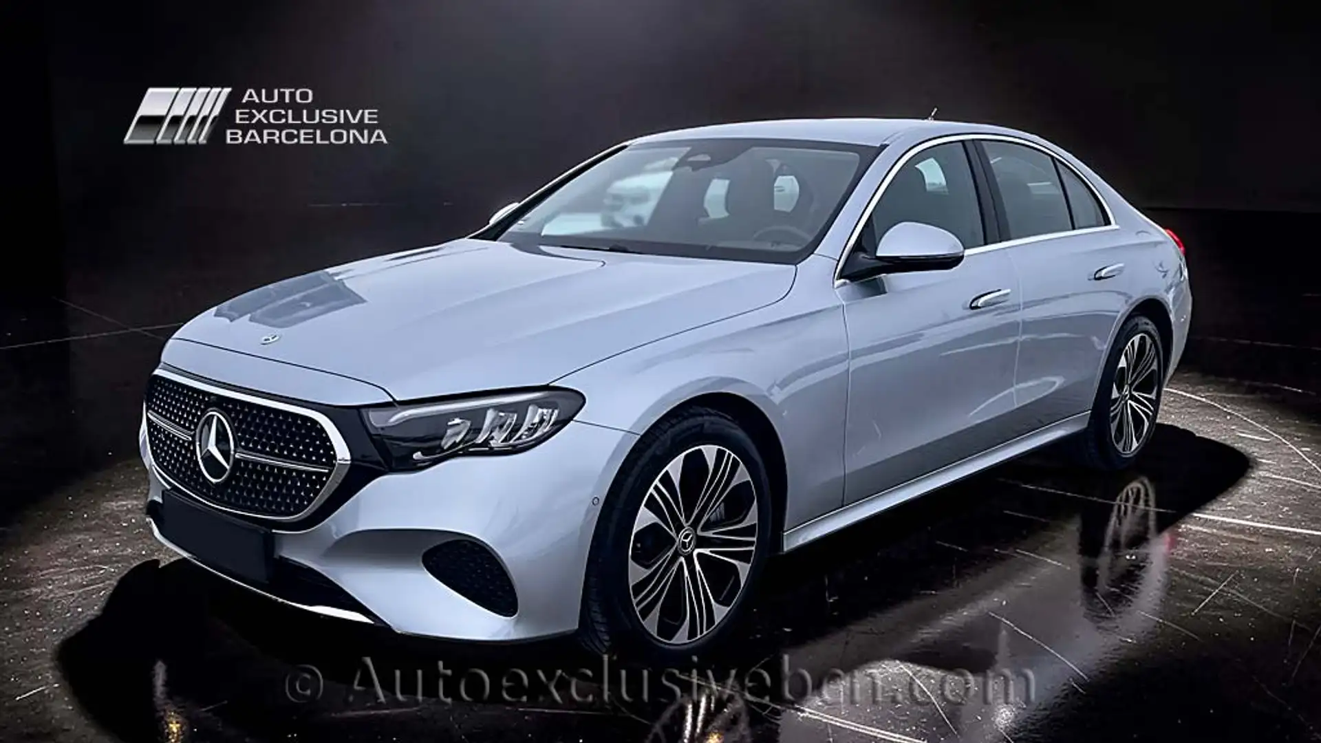 Mercedes-Benz E 300 9G-Tronic Plateado - 1