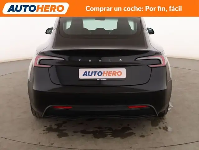 Tesla Model 3 view 5