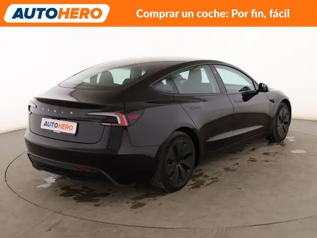 Tesla Model 3 view 6