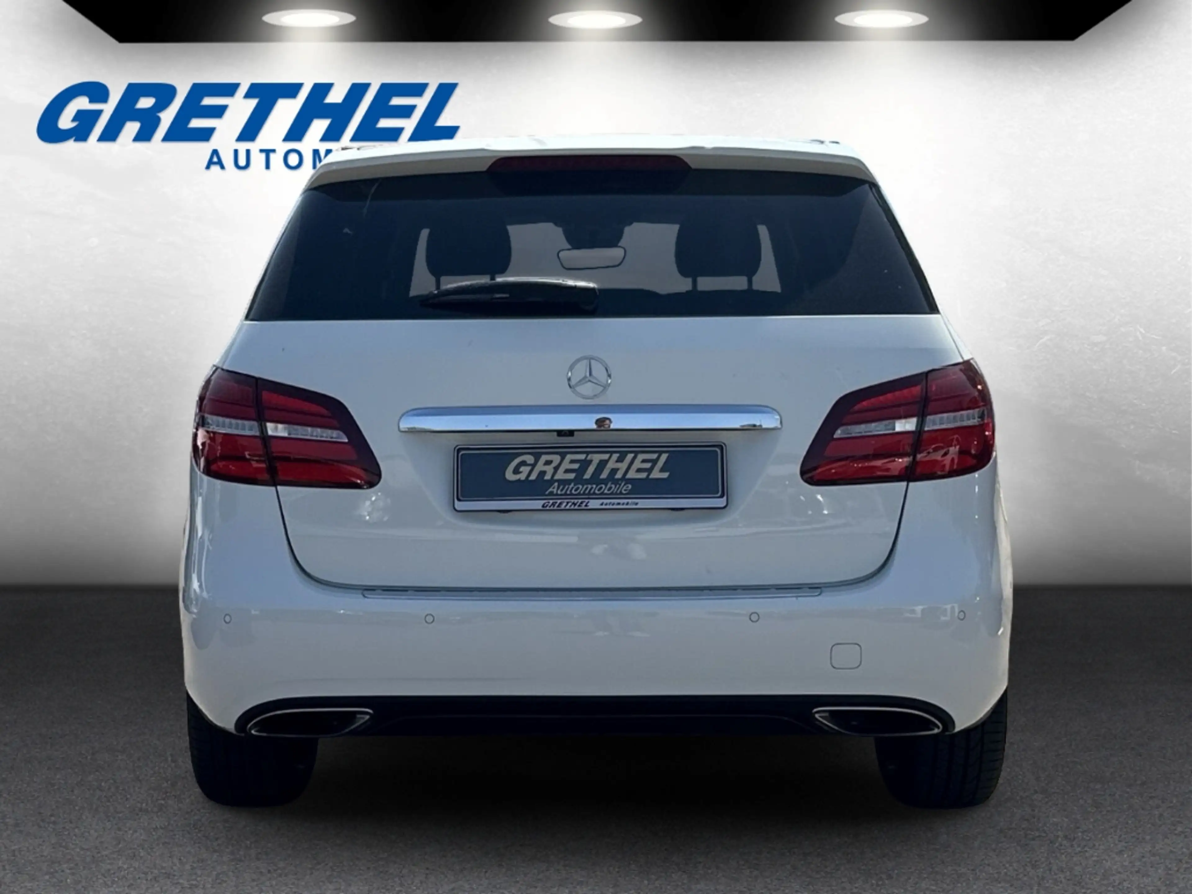 Mercedes-Benz B 220 4Matic Navi Leder Memory Sitze LED Blendfreies Fer — photo 4