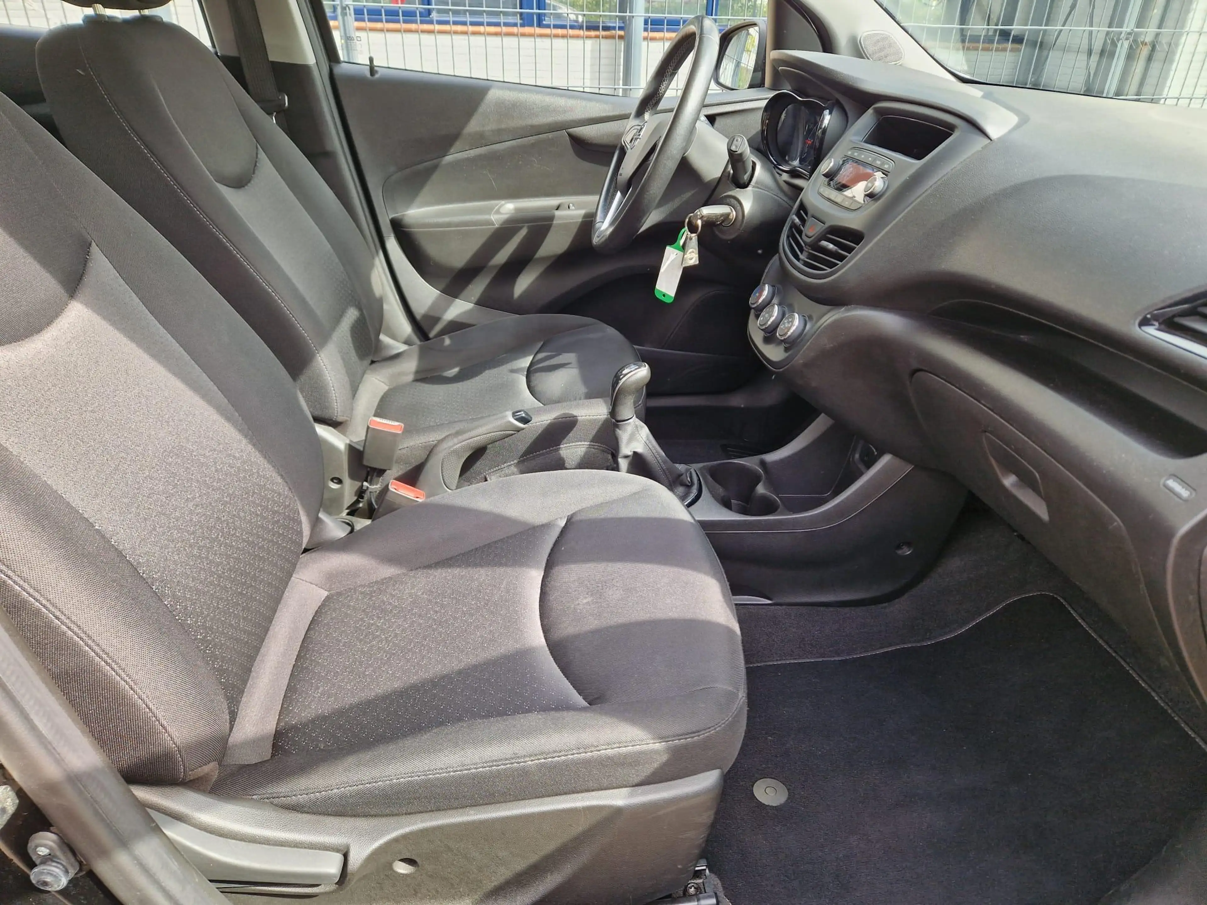 Opel Karl 1.0 ecoFLEX Edition — photo 4