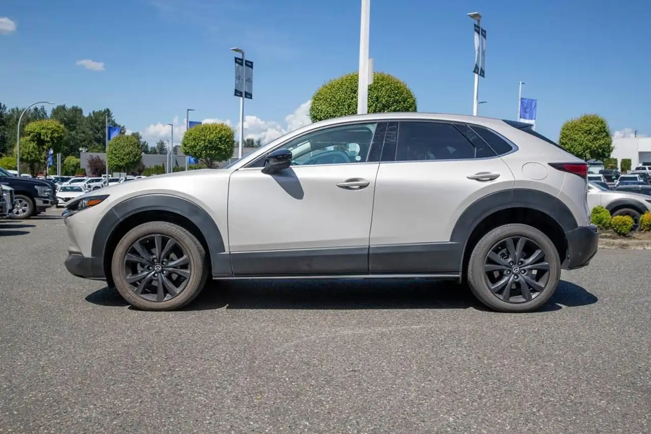 Mazda CX-30 снимка Mazda CX-30