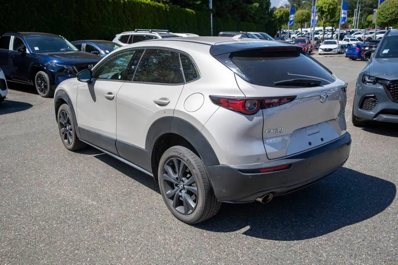 Mazda CX-30 снимка Mazda CX-30