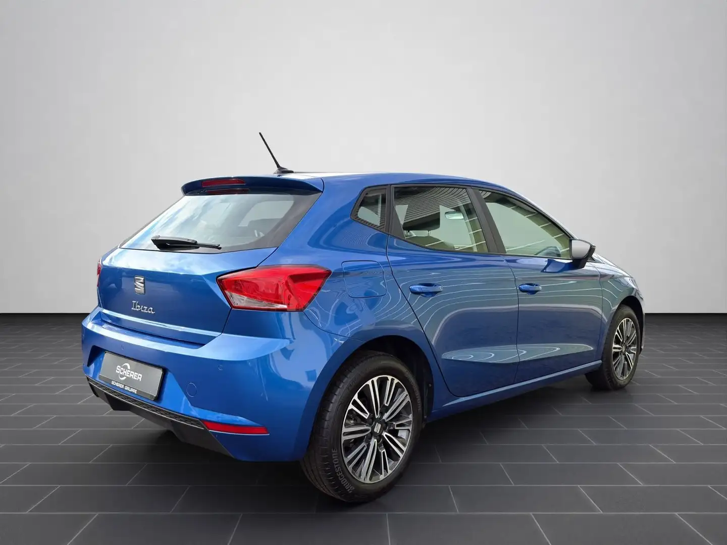 SEAT Ibiza 1.0 TSI Style Edition Full Link Winterpake Blau - 2