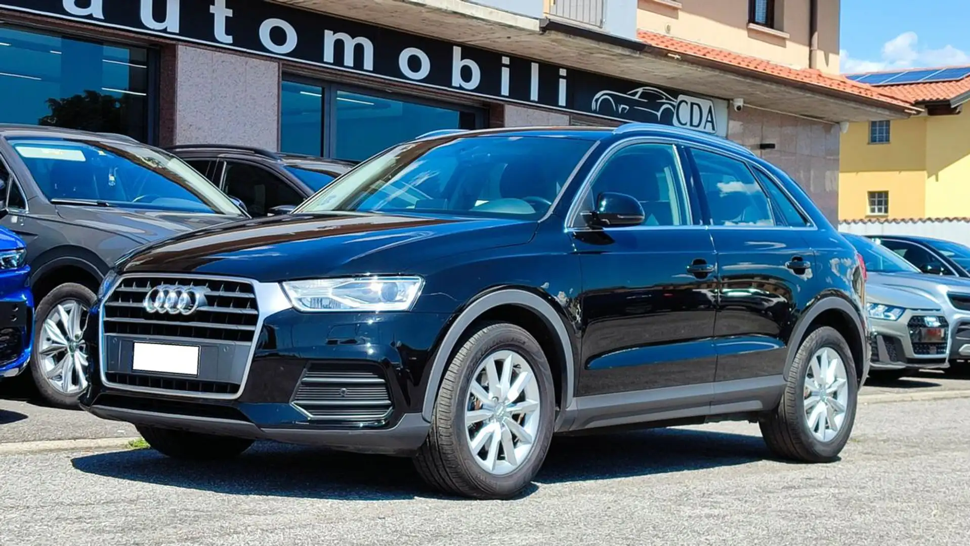 Audi Q3 2.0 TDI 120 CV S tronic Business Noir - 1
